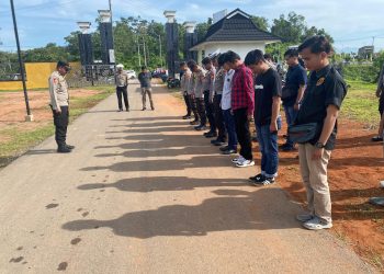 POLRES BENGKULU TENGAH LAKSANAKAN PENGAMANAN KEGIATAN PELEPASAN CALON JEMAAH HAJI TAHUN 2025