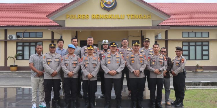 Wakapolda Bengkulu Tinjau Kesiapan Penanaman Jagung Serentak Kuartal III di Polres Bengkulu Tengah