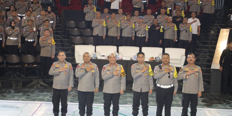 *Wakapolri Ingatkan Personel Ditlantas Polda Metro Jaya Jaga Profesionalisme di Pengamanan HUT RI ke-80*