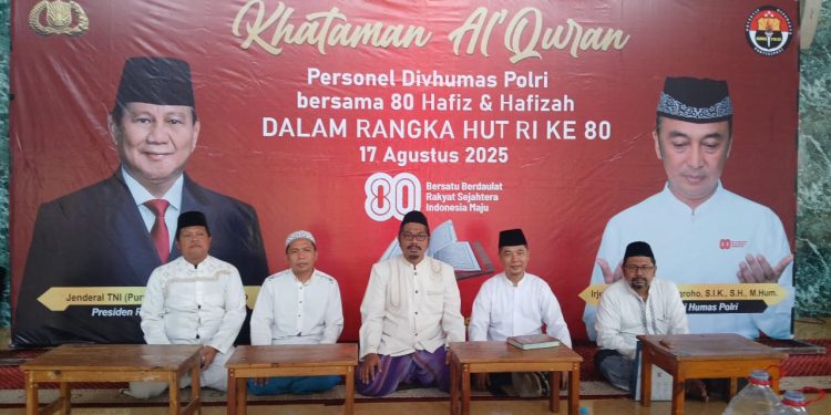 *Wujud Syukur 80 Tahun Kemerdekaan RI, Divisi Humas Polri Bersama 80 Hafiz Menggelar Khataman Quran*
