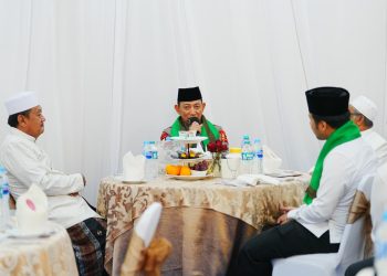 Kapolri Temui Gus Ubed di Ponpes Langitan Jatim, Jaga Silaturahmi dengan Ulama