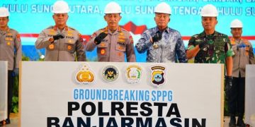 Kapolri Resmikan dan Groundbreaking SPPG di Kalsel, Dukung Program MBG