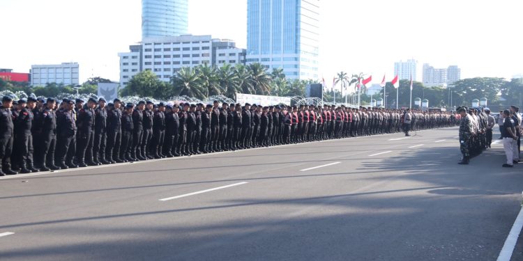 Kapolda Metro Jaya Tegaskan Tak Ada Senjata Api Dalam Pengamanan Aksi Buruh* Jakarta –