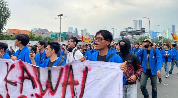 Mahasiswa Datang Usai Massa Buruh Pergi, Polisi Sebut Situasi Kondusif