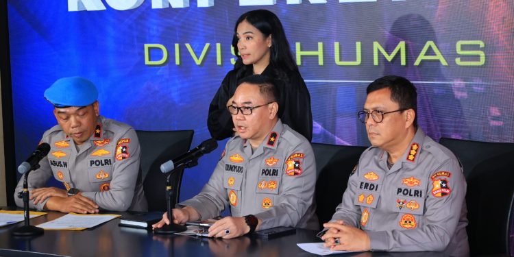 Divpropam Polri Tetapkan Pelanggaran Berat dan Sedang Bagi 7 Personel Brimob dalam Kasus Meninggalnya Ojol  Jakarta – Divisi Propam Polri