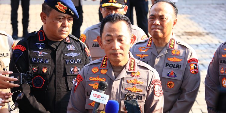Presiden Kunjungi Polisi Korban Kerusuhan, Polri Janji Pulihkan Keamanan dan Tangkap Pelaku