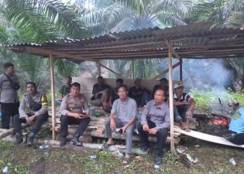 Polres Bengkulu Tengah Tegaskan Komitmen Jaga Kamtibmas, Gelar Patroli dan Penggalangan di Lokasi Pemortalan Jalan PT RAA