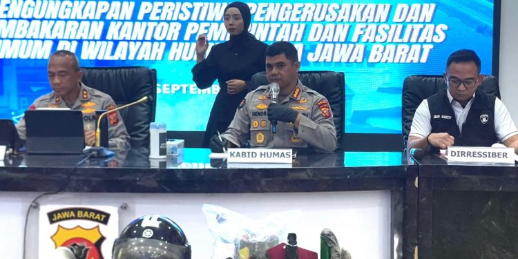 Polda Jabar Ungkap Kasus Pengrusakan dan Pembakaran Kantor Pemerintah serta Fasilitas Umum