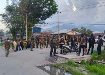 *Sinergitas TNI-Polri Berhasil Evakuasi Enam Personel TNI AD Satgas Maleo Kopassus di Yalimo, Tiga Luka Berat*