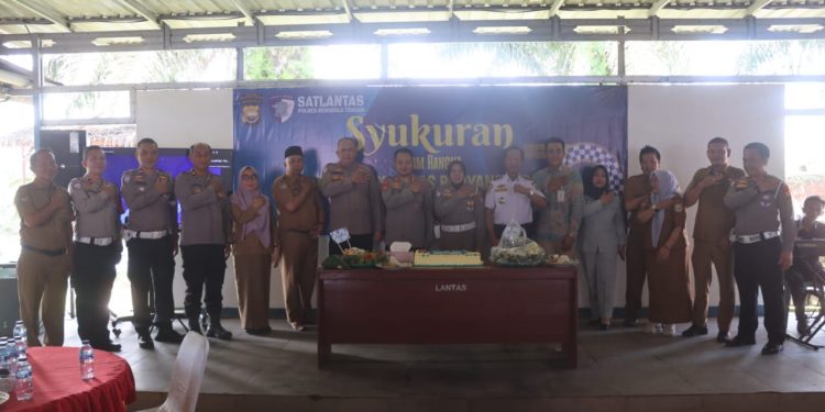 Kapolres Bengkulu Tengah Pimpin Tasyakuran HUT Lalu Lintas ke-70 Satlantas Diharapkan Semakin Humanis dan Solid