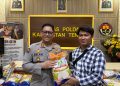 Pererat Kemitraan, Polda Kalteng Bagikan Paket Sembako untuk Insan Pers