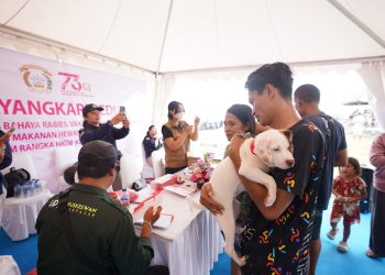 Waketum Bhayangkari Kampanye Rabies, 350 Ekor Hewan Divaksin di Polres Buleleng