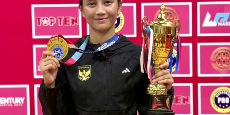 *Polri Berbunga Hati, Polwan Sumut Sabet Emas di Piala Dunia Kickboxing Uzbekistan*