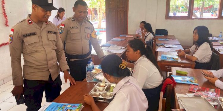 *Jangkau Ribuan Anak di Kupang: Kapolda NTT Jamin Kualitas dan Keamanan Pangan SPPG Polri