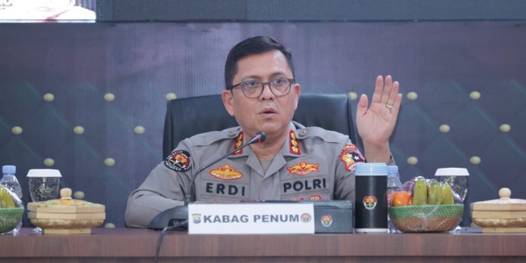 *Bareskrim Polri Jadwalkan Pemeriksaan Tersangka Lisa Mariana Besok, Terkait Dugaan Pencemaran Nama Baik*