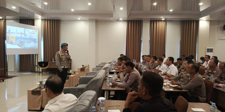 *Bidpropam Polda Bengkulu Laksanakan Giat Sosialisasi Whistle Blower System dan SP4N LAPOR pada Personel Polda Bengkulu*
