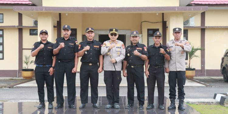 Perkuat Sinergi Kamtibmas, Kapolres Bengkulu Tengah Terima Audiensi Senkom Mitra Polri