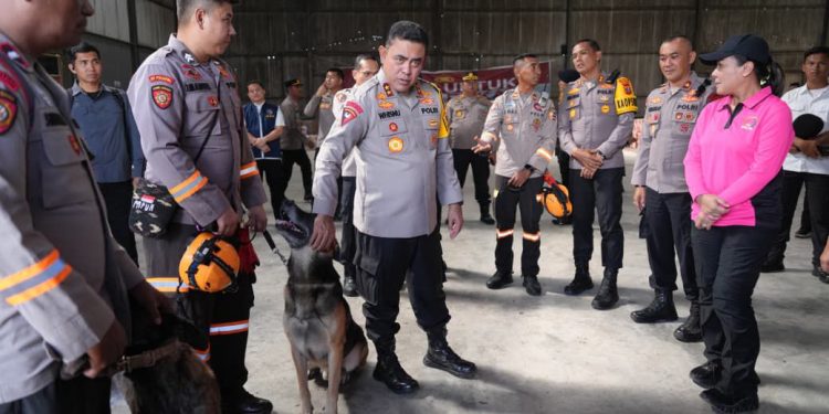 Polda Sumut Kerahkan Unit K9 untuk Percepat Pencarian Korban Banjir Bandang dan Longsor di Tapteng–Sibolga