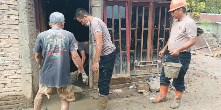 Polda Sumut Percepat Pemulihan Batang Toru: Bersihkan Masjid, Rumah Warga, Dan Buka Akses Sumur Bor