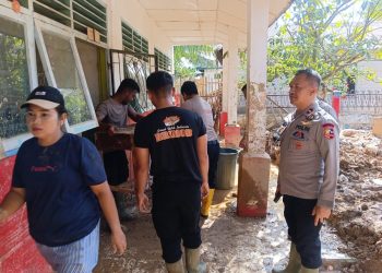 *Pasbrimob 1 BKO Polres Tapteng Laksanakan Aksi Kemanusiaan Pascabencana*