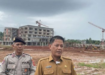 *Kepala Desa Cibinong Dukung Pembangunan SMA Kemala Taruna Bhayangkara*