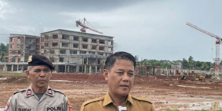 *Kepala Desa Cibinong Dukung Pembangunan SMA Kemala Taruna Bhayangkara*