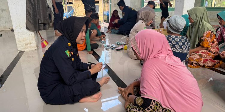 *Tim Medis Polri Jangkau Korban Banjir Aceh Tamiang, Pulihkan Kesehatan dan Semangat Warga*