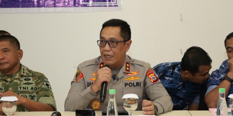 *Polda Sulsel Maksimalkan Pencarian Pesawat ATR 400 yang Hilang Kontak di Maros–Pangkep*