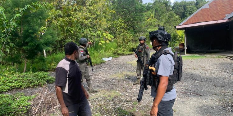 *Respons Cepat Satgas Damai Cartenz 2026 Tindaklanjuti Informasi Senjata Api Rakitan di Dekai*