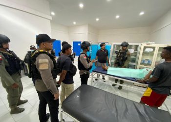 *Wanita Penjual Pinang di Dekai Ditikam OTK, Aparat Tegaskan Tak Tolerir Kekerasan terhadap Warga Sipil*