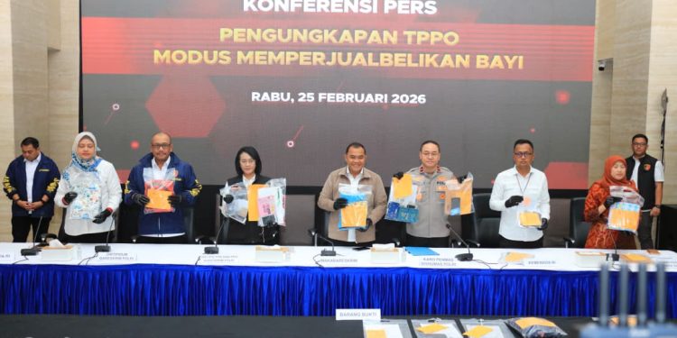 Polri Bongkar Jaringan Nasional Perdagangan Bayi, 12 Tersangka Ditangkap dan 7 Bayi Diselamatkan