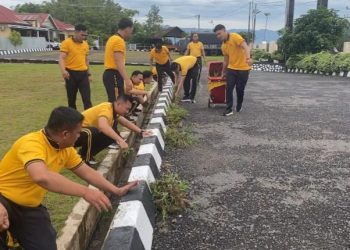 Polres Bengkulu Tengah Gelar Kurve Kebersihan Dukung Gerakan Indonesia Bersih