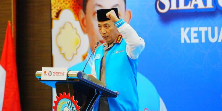 Kapolri Ajak Buruh Bersatu Wujudkan Indonesia Emas 2045