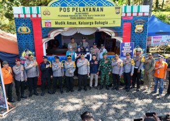 “Wakapolda Bengkulu Tinjau dan Lakukan Pengecekan Posyan serta Pos Terpadu Operasi Ketupat Nala 2026 di Wilayah Hukum Polres Bengkulu Tengah