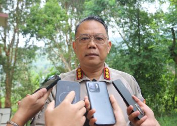 *Aparat Gabungan TNI–Polri Tindak Anggota KKB Pimpinan Aibon Kogoya di Bukit Signal Nabire*